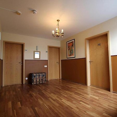拉特伯甲酒店 Hnjotur 外观 照片